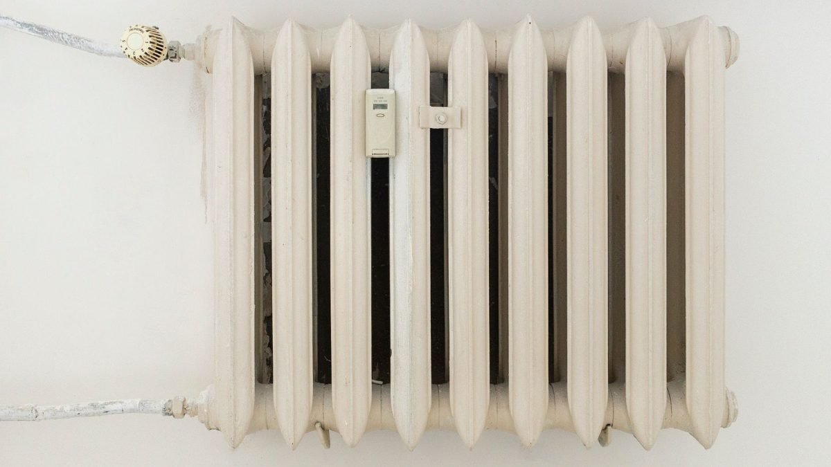 T&ecirc;te thermostatique sur radiateur, r&eacute;glage du chauffage &agrave; Lyon